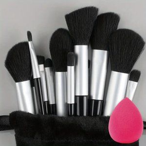 NWT 13 pc Makeup Brush Set w/ Bag & Sponge 💄 BLACK